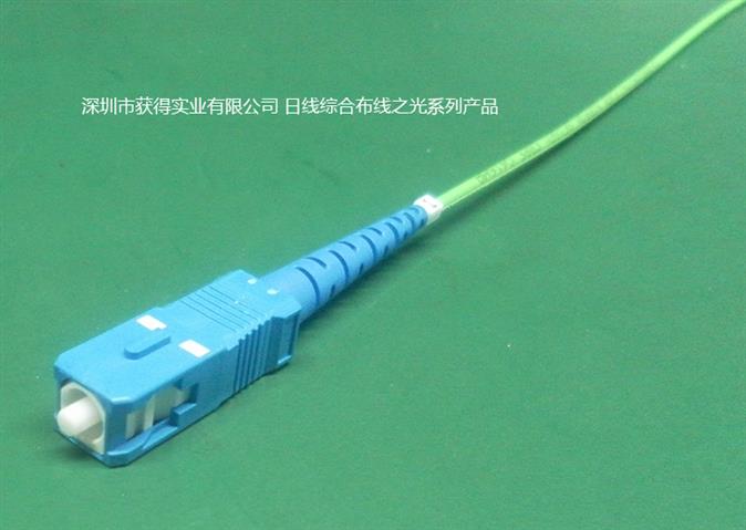 预端接光纤缆 C12-T-MF(10G+)EM-10 MPO-M / LC
